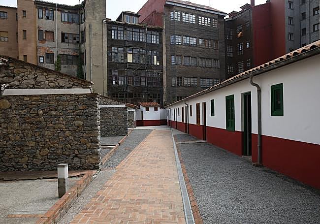 La Ciudadela de Celestino Solar, muy próxima a la Escalerona de San Lorenzo.