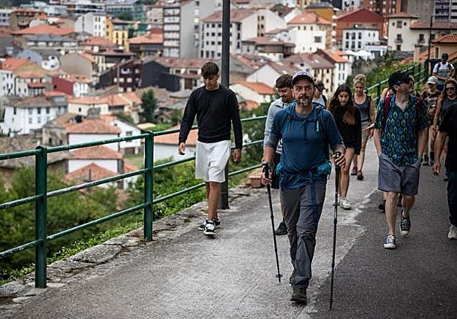 Salida desde Cangas de la Ruta por la Sierra del Pando.