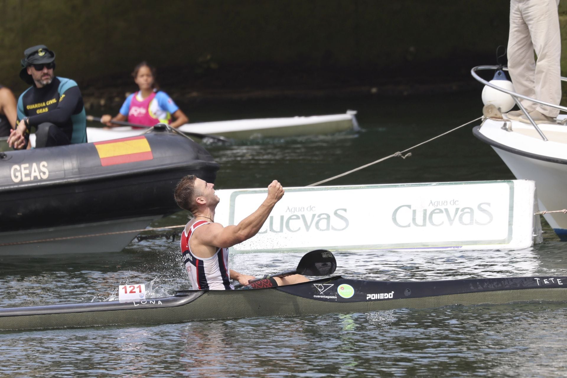Descenso del Sella: las mejores fotos de la Fiesta de les Piragües