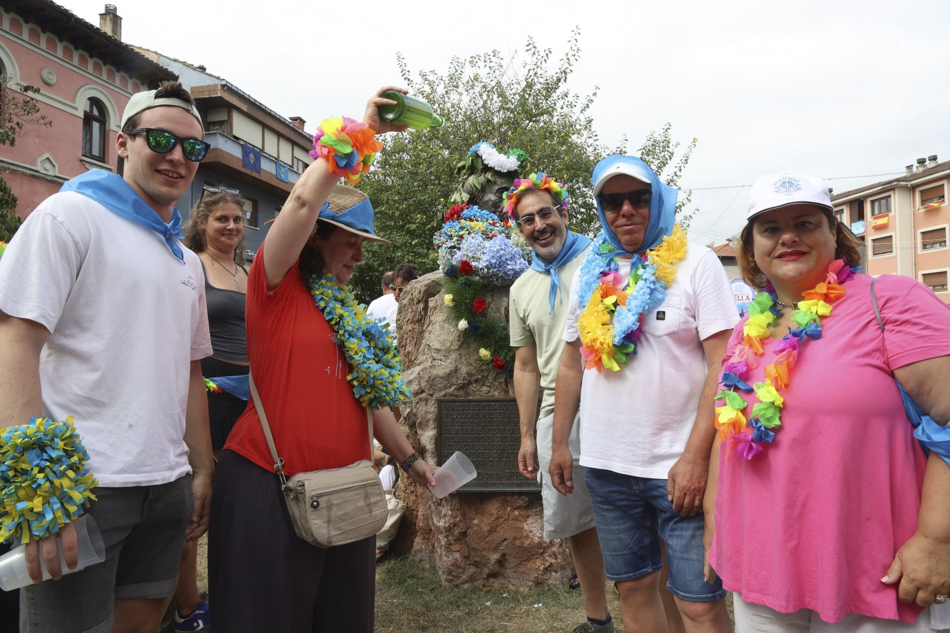Así fue el desfile del Descenso del Sella 2025. ¡Búscate en las fotos!