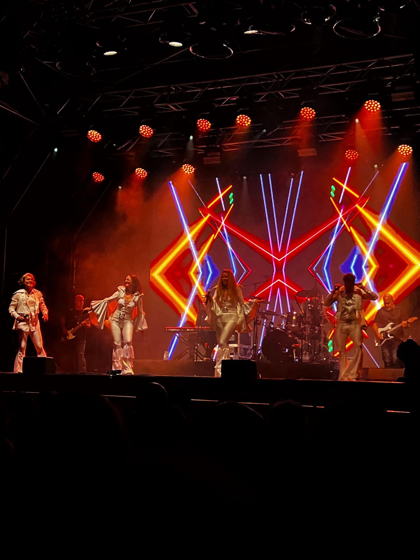 Broche de oro a un fin de semana de festivales y naturaleza