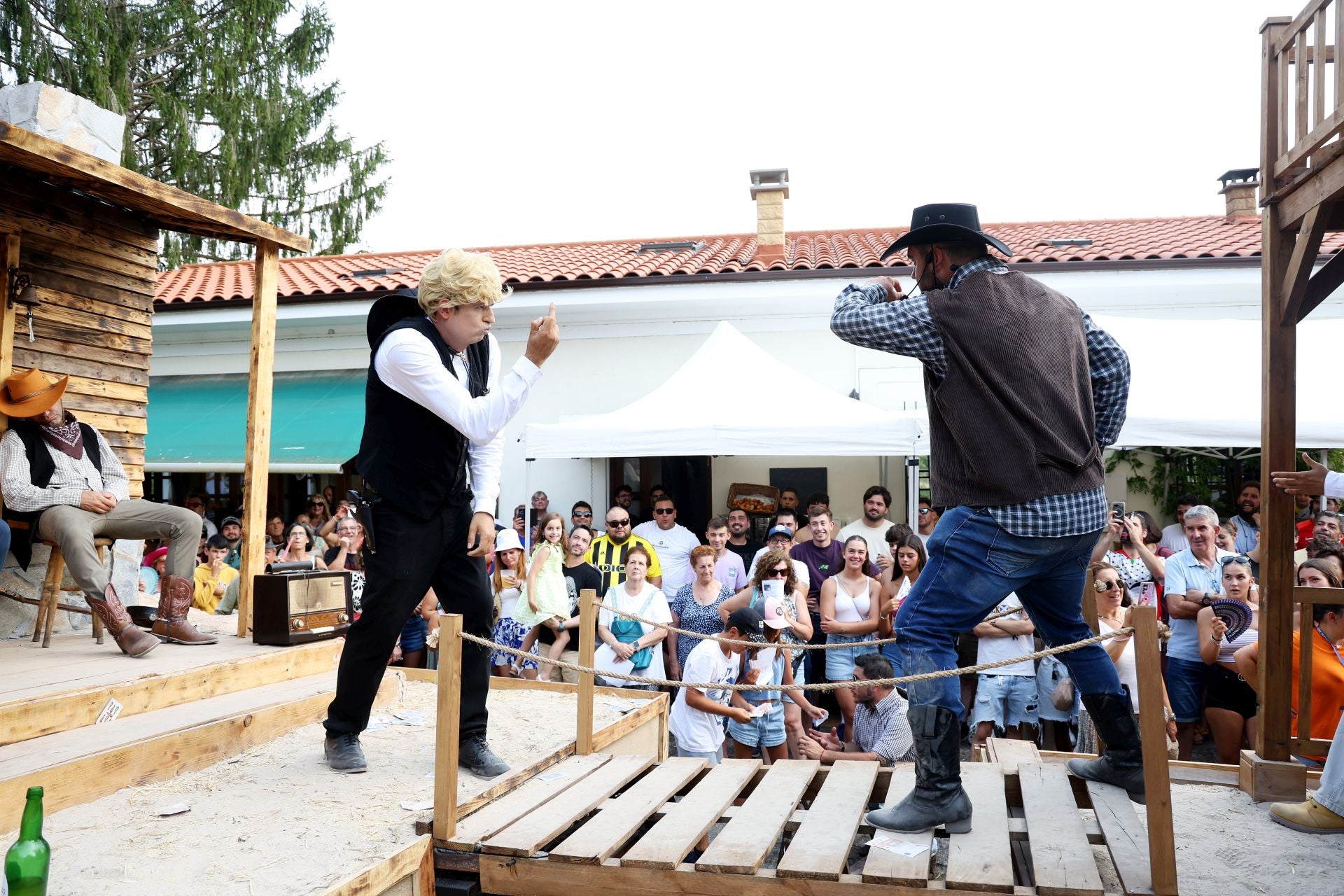 Las carrozas vuelven a Valdesoto