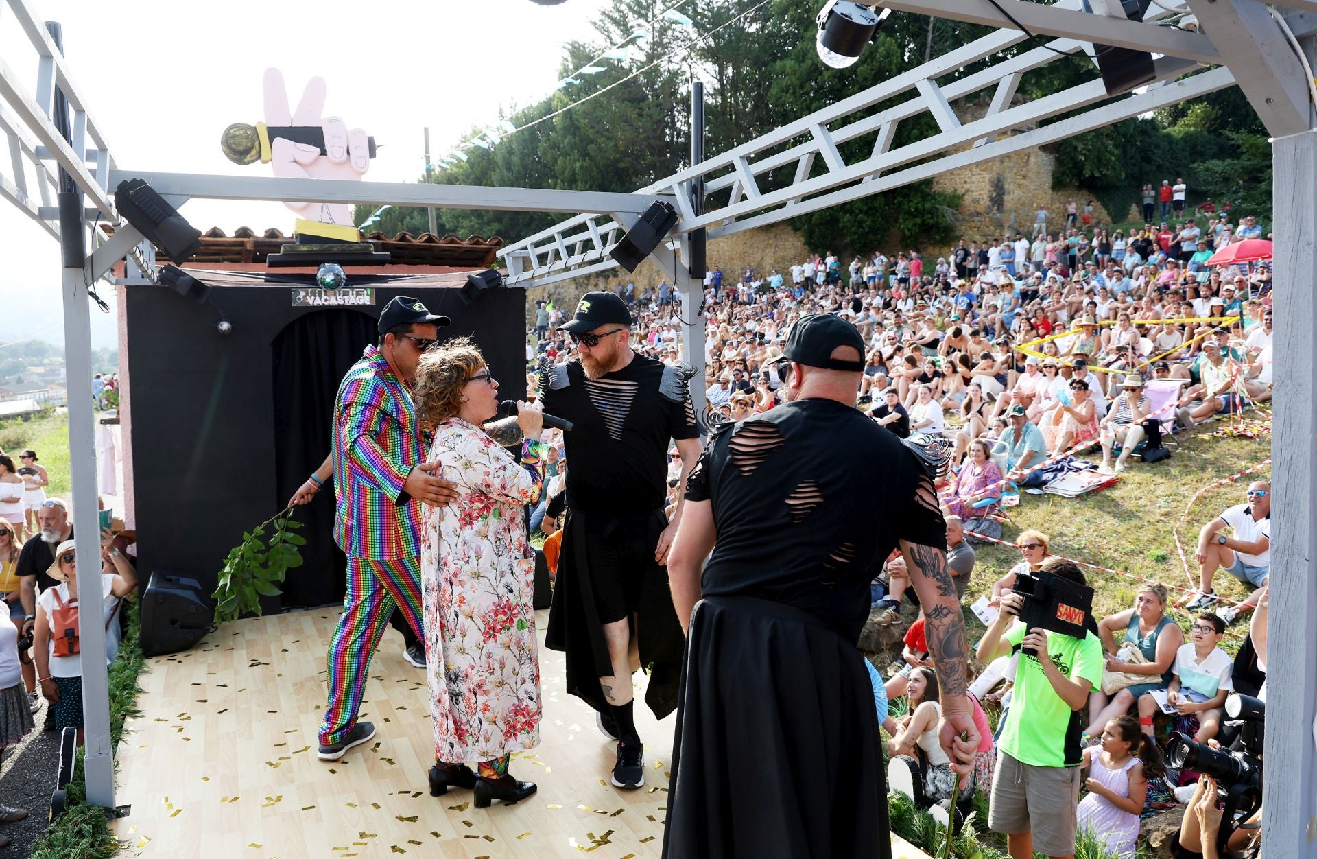 Las carrozas vuelven a Valdesoto