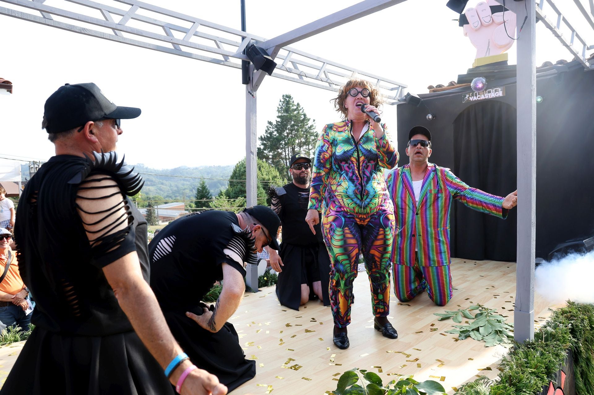 Las carrozas vuelven a Valdesoto