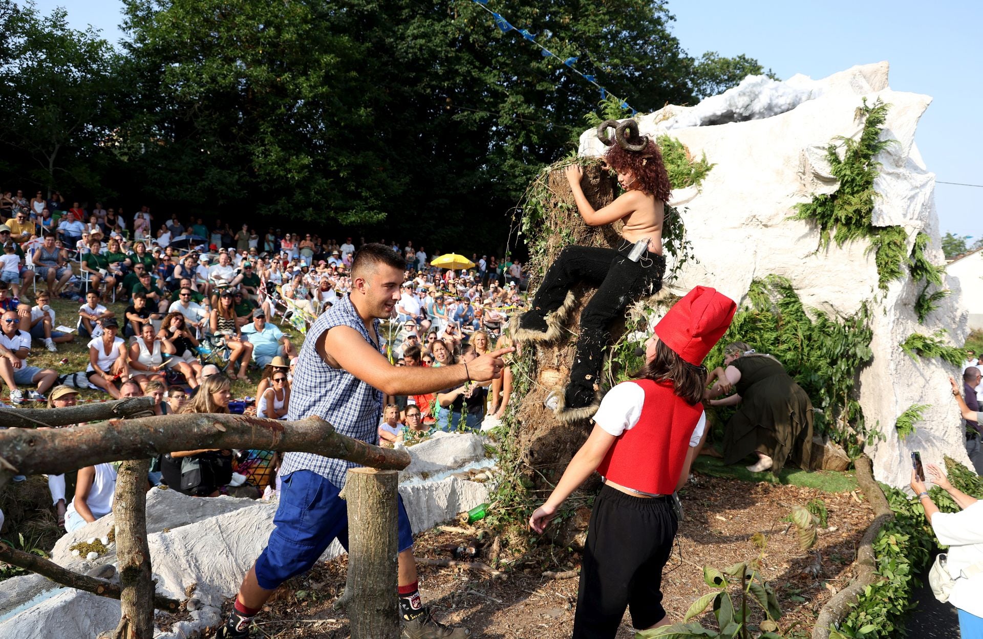 Las carrozas vuelven a Valdesoto