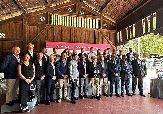 «No» al peaje del Huerna, «sí» a la unión de las estaciones de esquí y al Corredor Atlántico