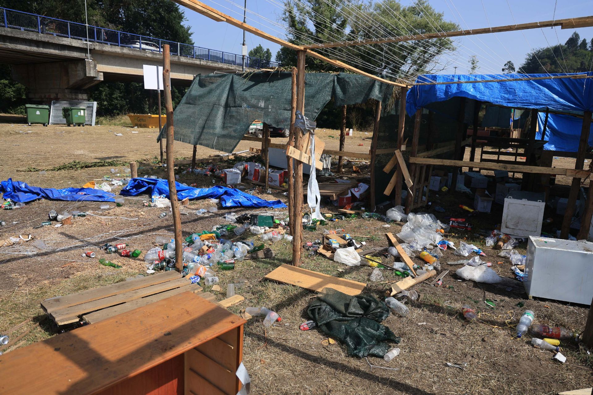 El día después del Xiringüelu: así ha quedado el prau Salcéu