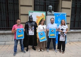Presentación del Festival Mini y de la paella solidaria que tendrán lugar este fin de semana en Avilés.