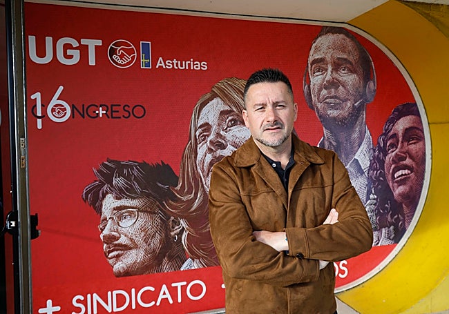 Javier Fernández Lanero, secretario general de UGT Asturias. J
