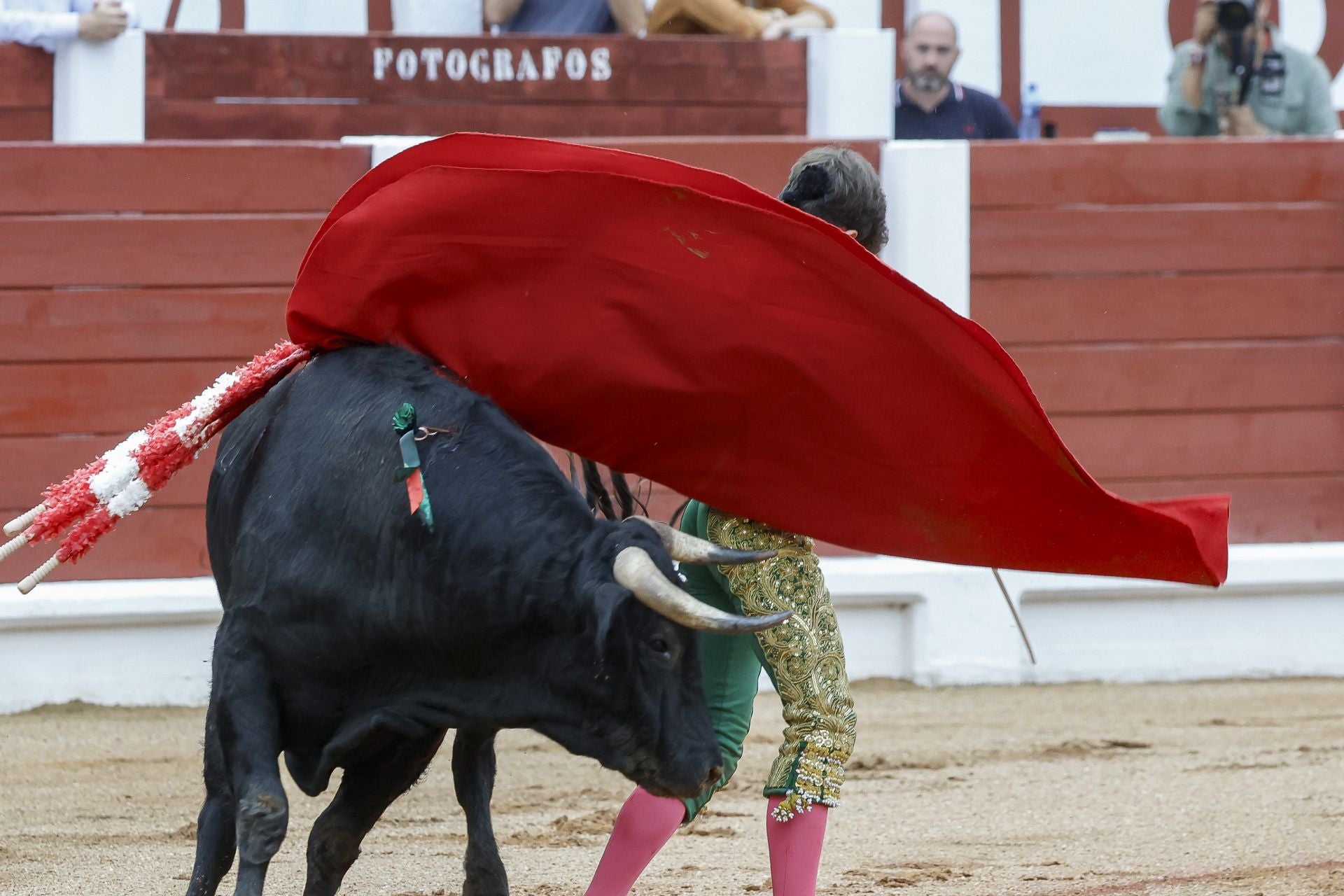La primera corrida de la Feria de Begoña en imágenes