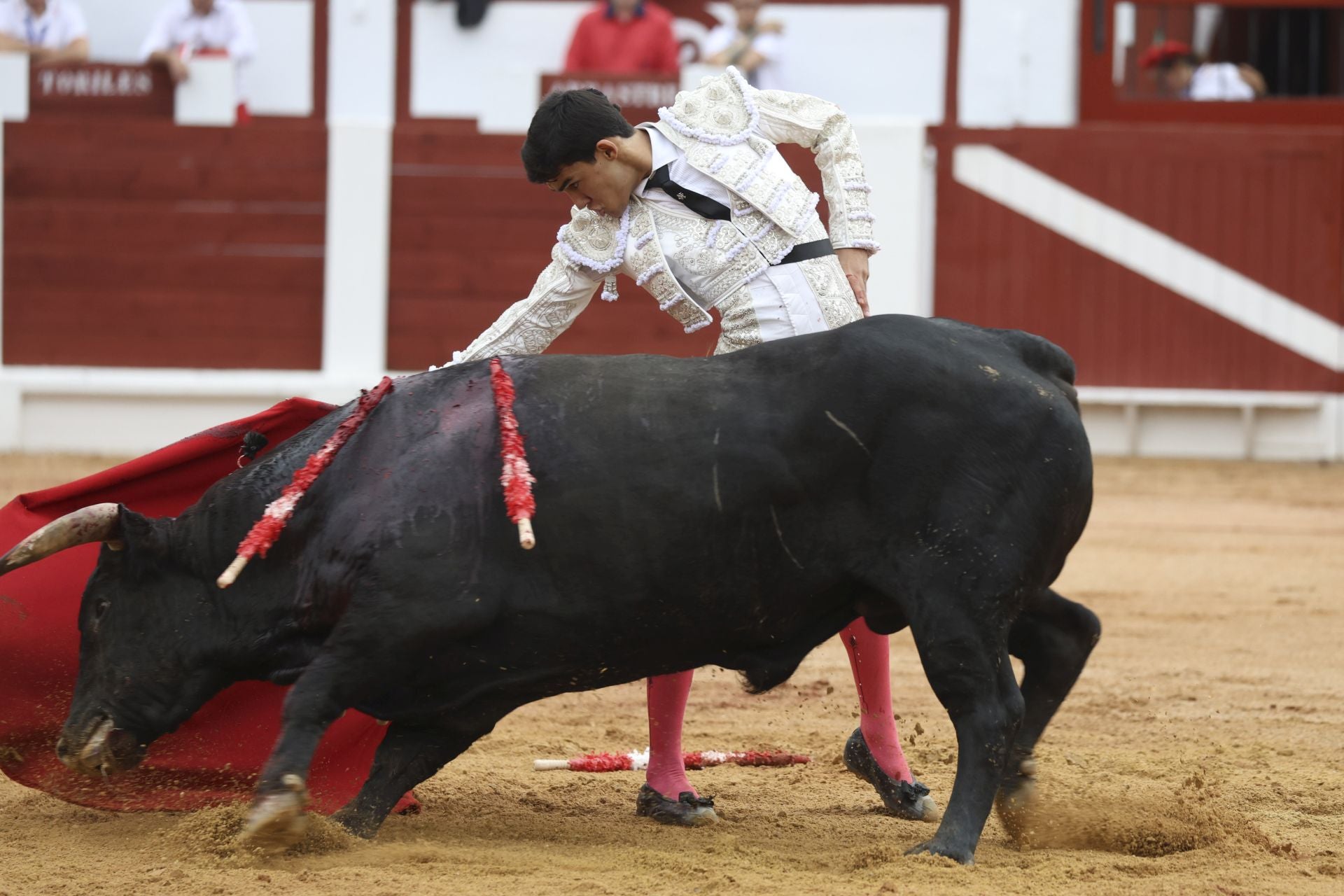 La primera corrida de la Feria de Begoña en imágenes