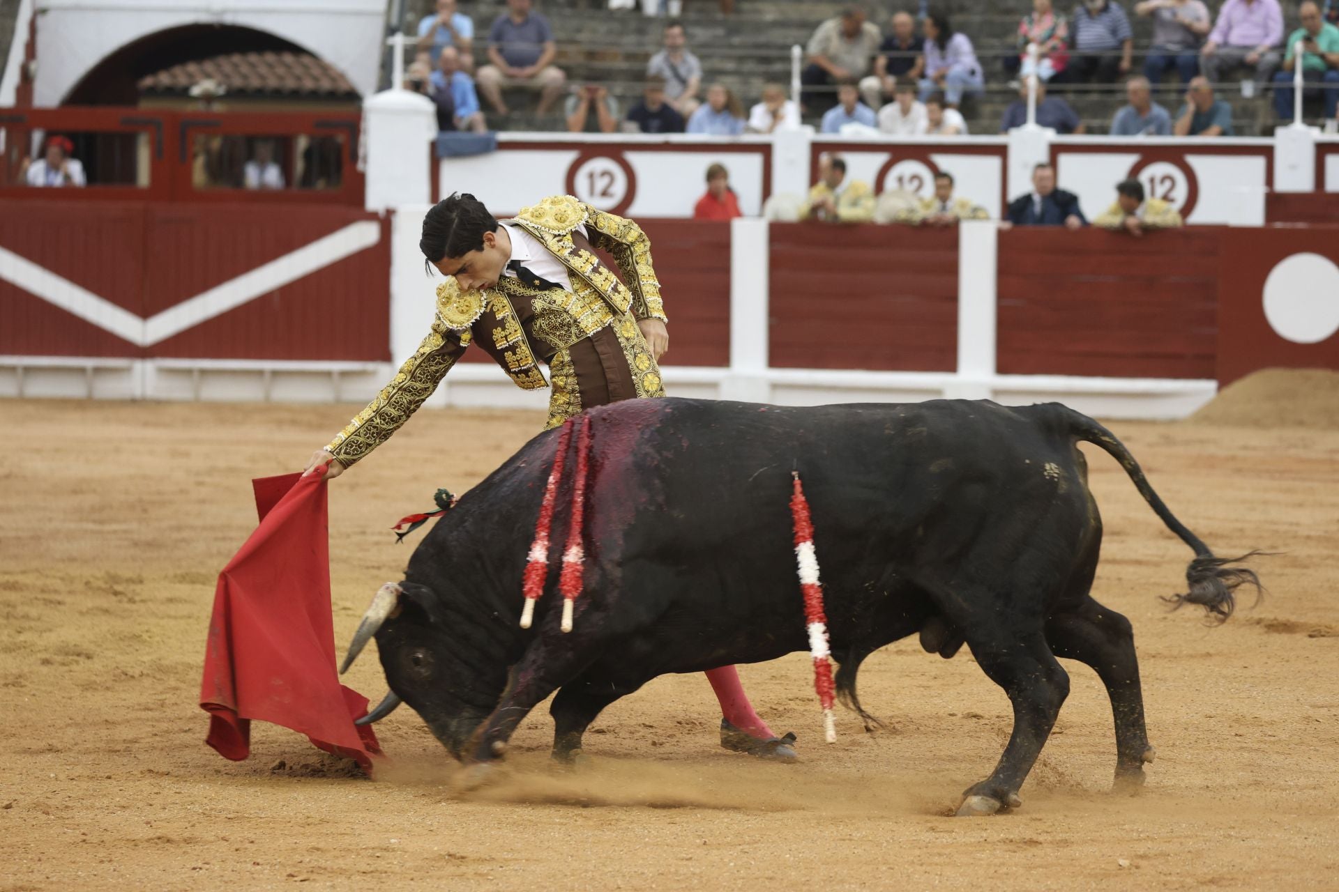 La primera corrida de la Feria de Begoña en imágenes