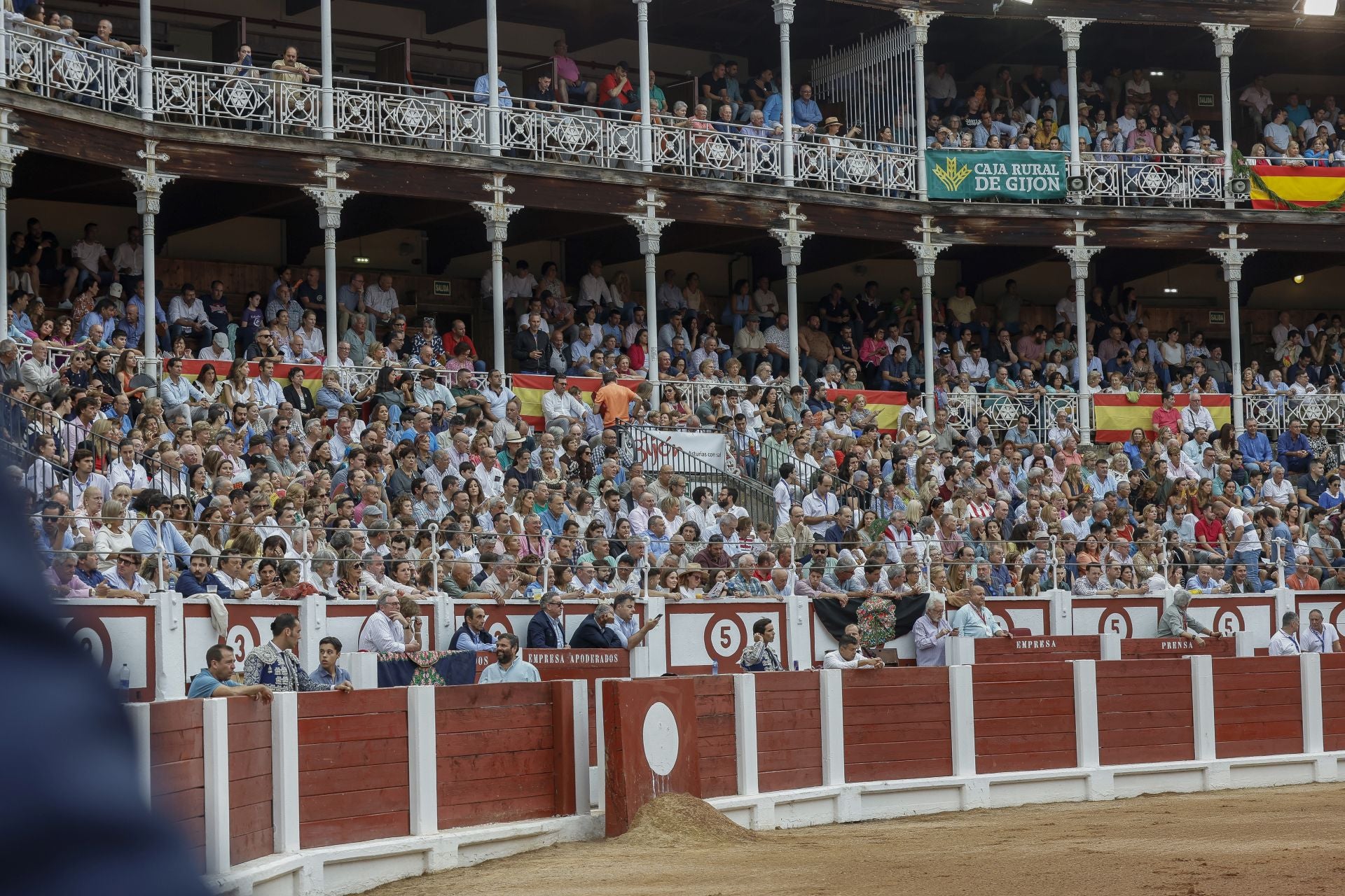 Tarde de rejones en la Feria taurina de Begoña en Gijón