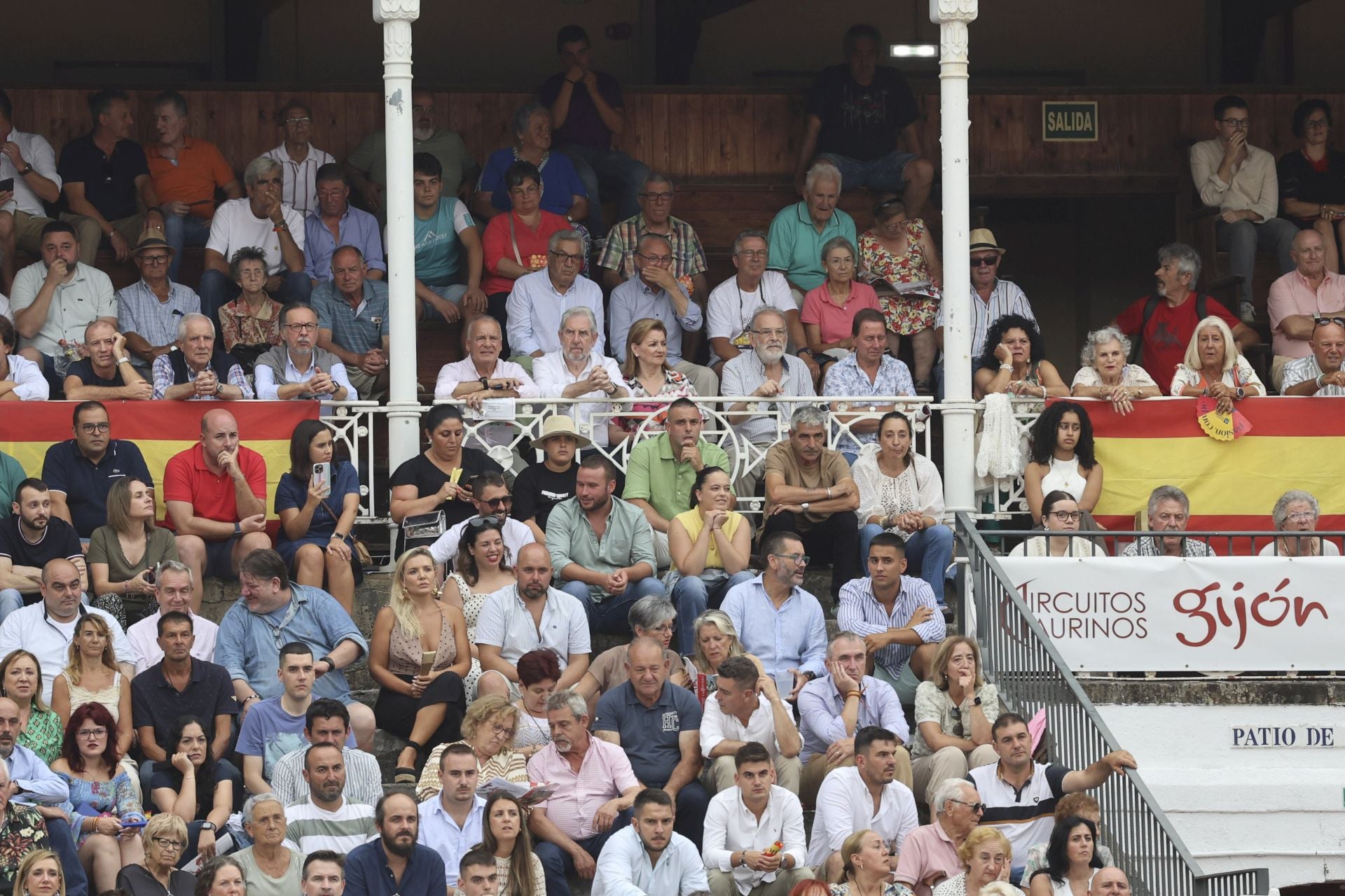Tarde de rejones en la Feria taurina de Begoña en Gijón