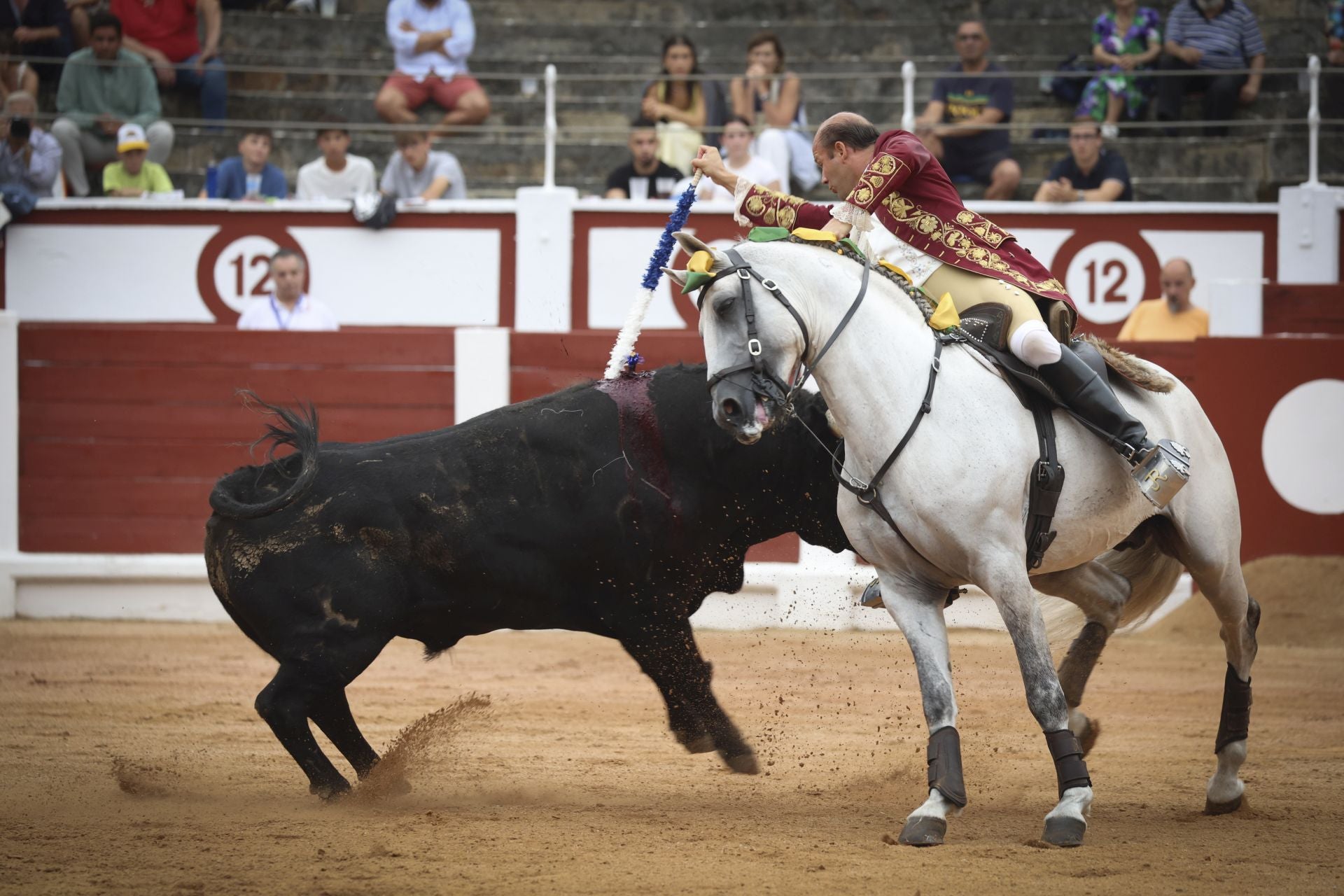 Tarde de rejones en la Feria taurina de Begoña en Gijón