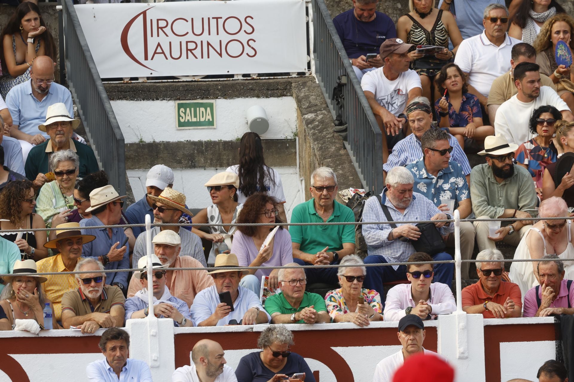 Tercera tarde de toros en la Feria de Begoña de Gijón