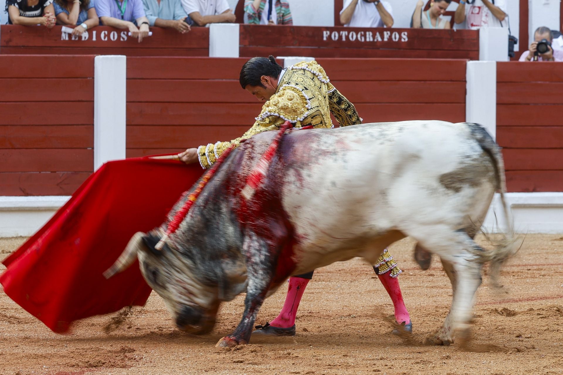 Tercera tarde de toros en la Feria de Begoña de Gijón