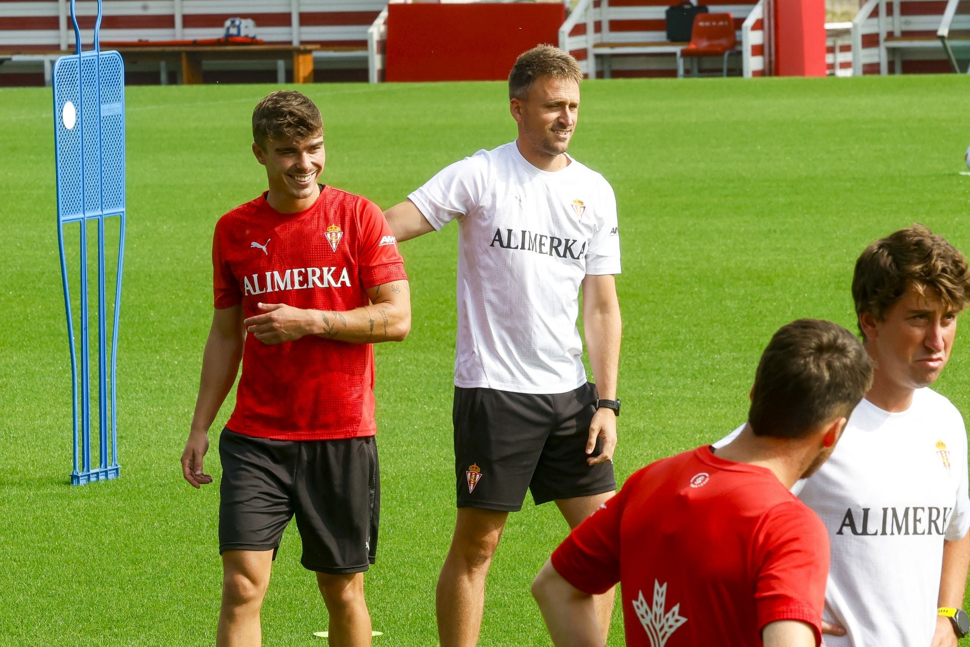 El entrenamiento del Sporting de Gijón de este sábado, 16 de agosto, en fotos