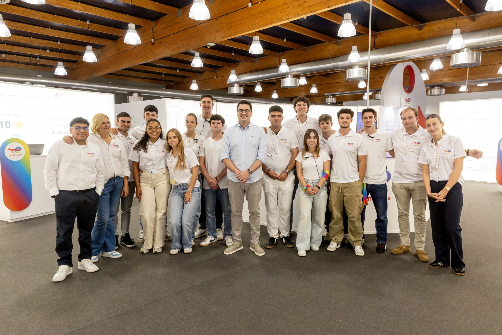 Los esenciales: los trabajadores de la Feria de Muestras de Asturias