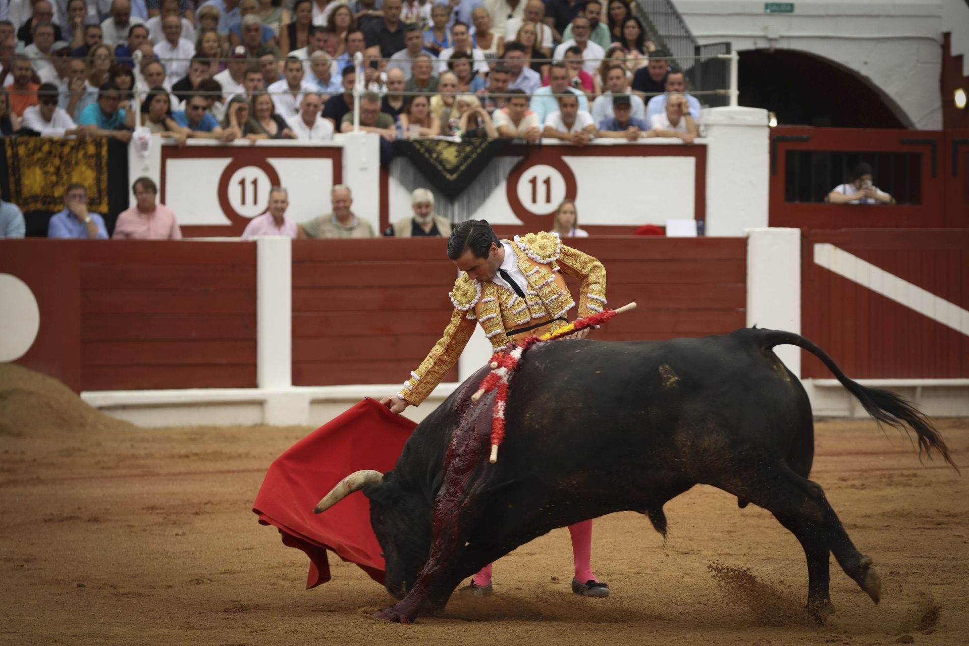 La cuarta de la Feria de Begoña de Gijón, con Fortes, Ortega y Roca Rey