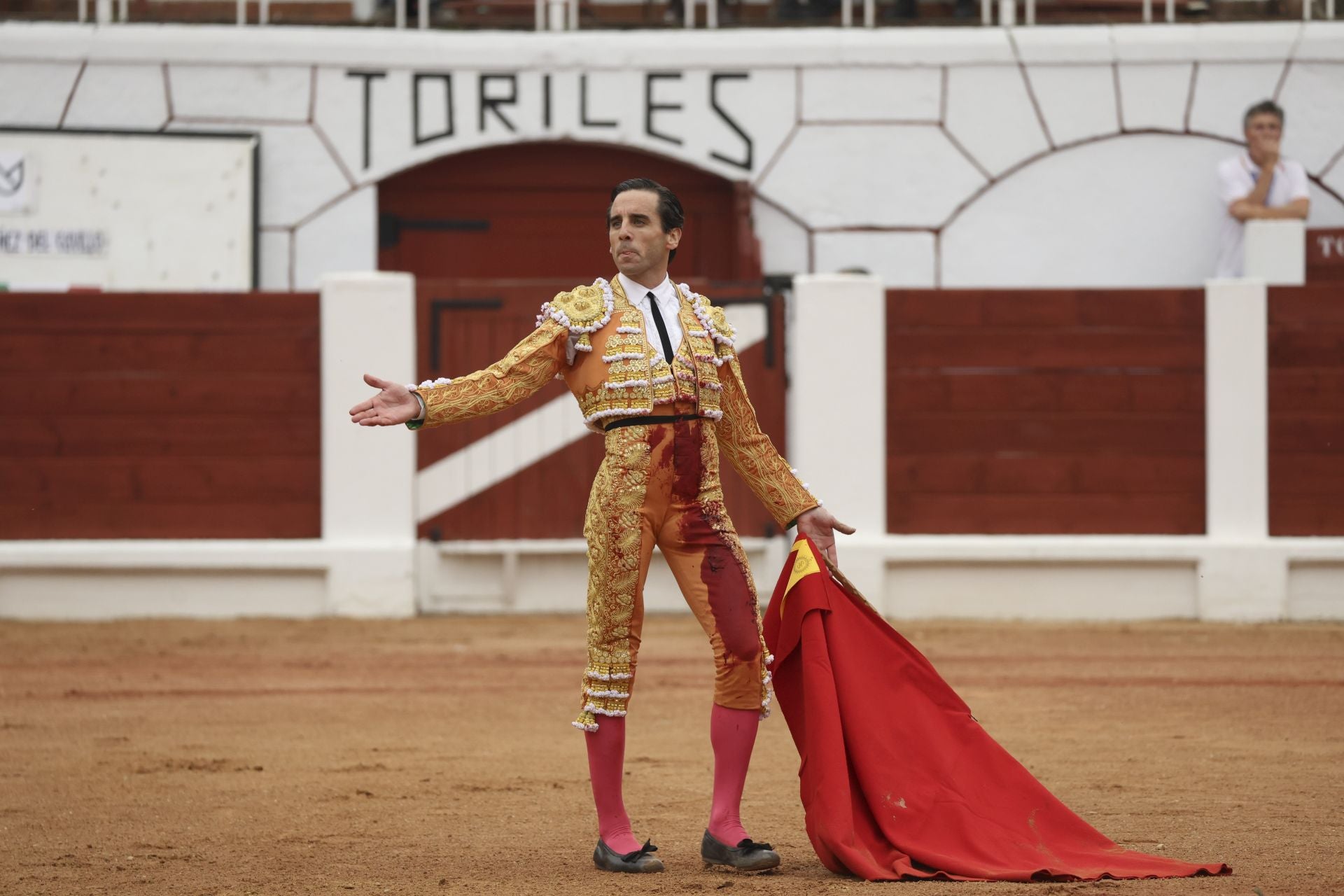 La cuarta de la Feria de Begoña de Gijón, con Fortes, Ortega y Roca Rey