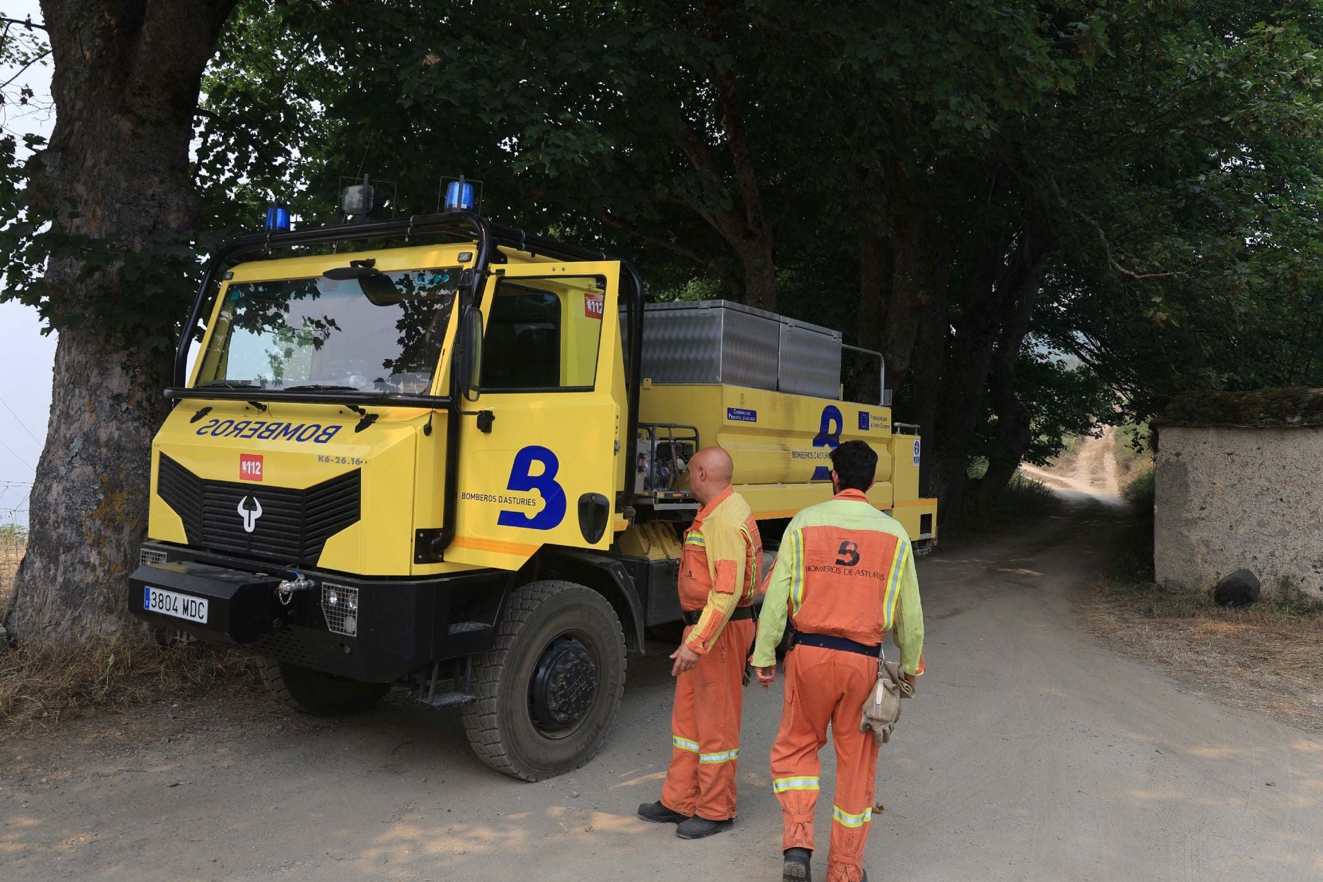 Incendio en Genestoso (Cangas del Narcea)