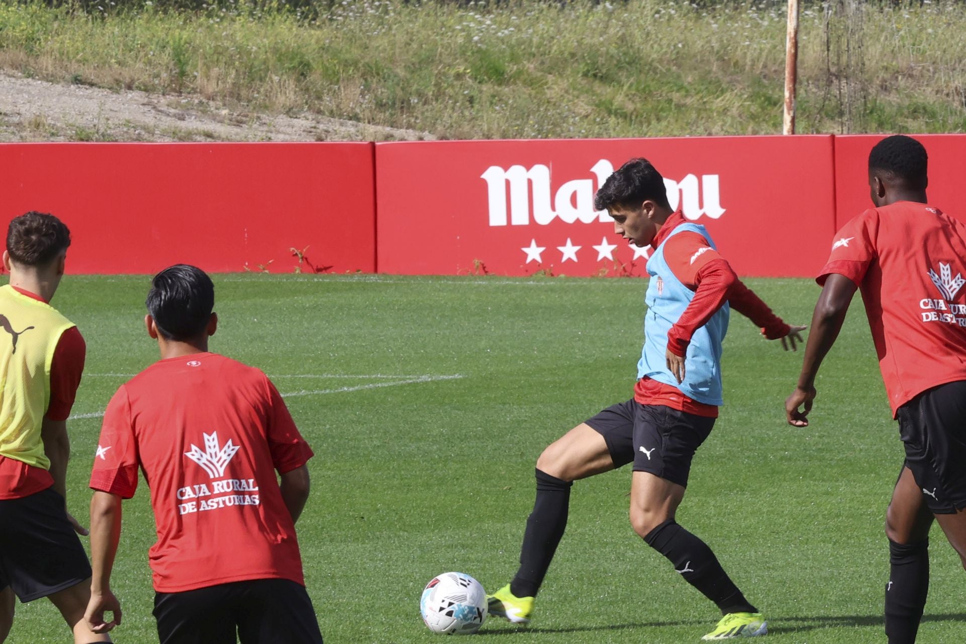 El entrenamiento del Sporting de Gijón del 20 de agosto en imágenes