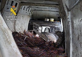 La Guardia Civil recupera más de cuatro toneladas de cobre y detiene a tres personas por delito de hurto