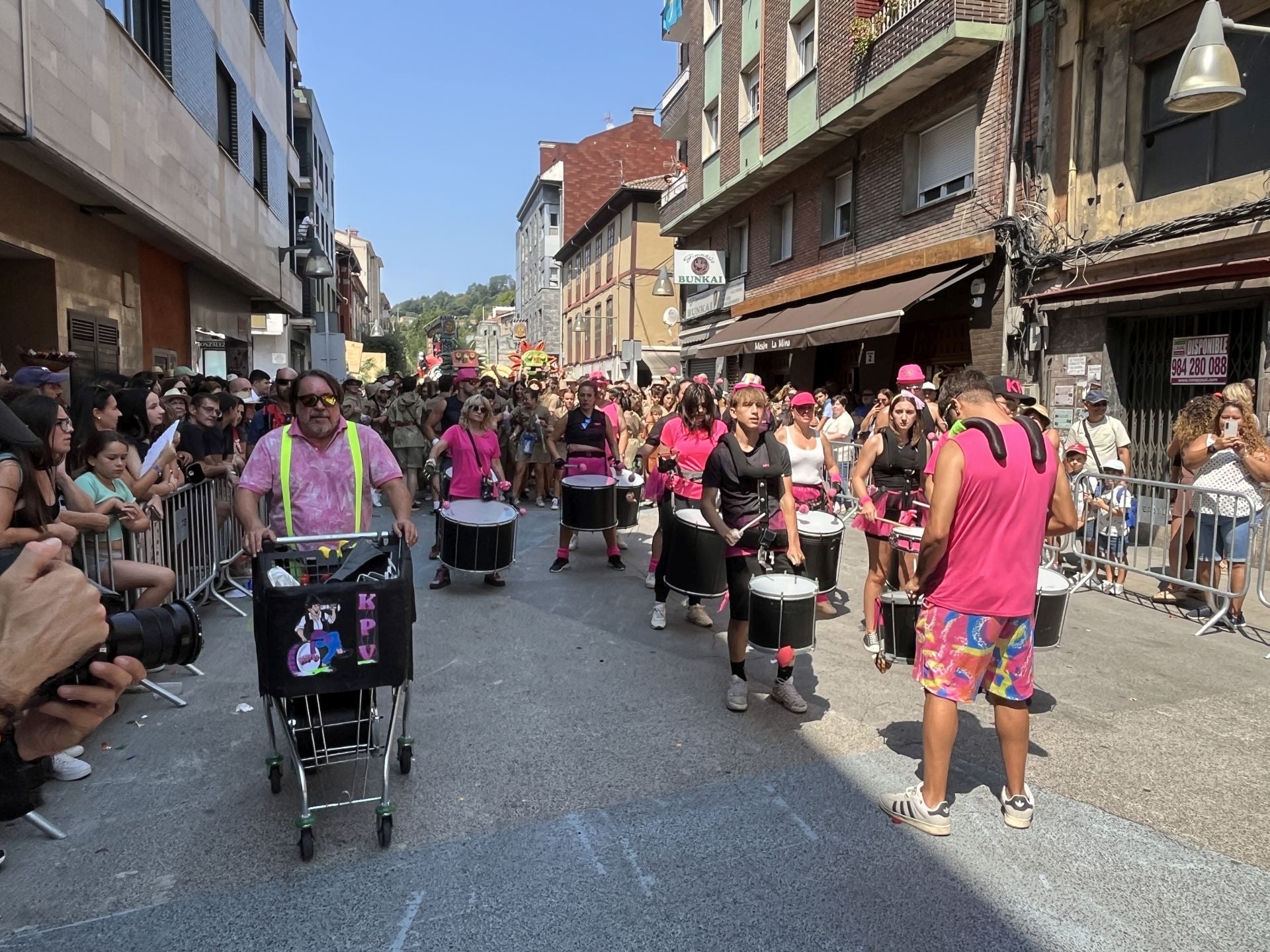 ¿Estuviste en el Descenso Folklórico del Nalón? ¡Búscate!