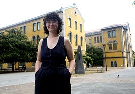 Laura Puertas, en el campus del Milán, donde cursó sus estudios de Lengua Española.