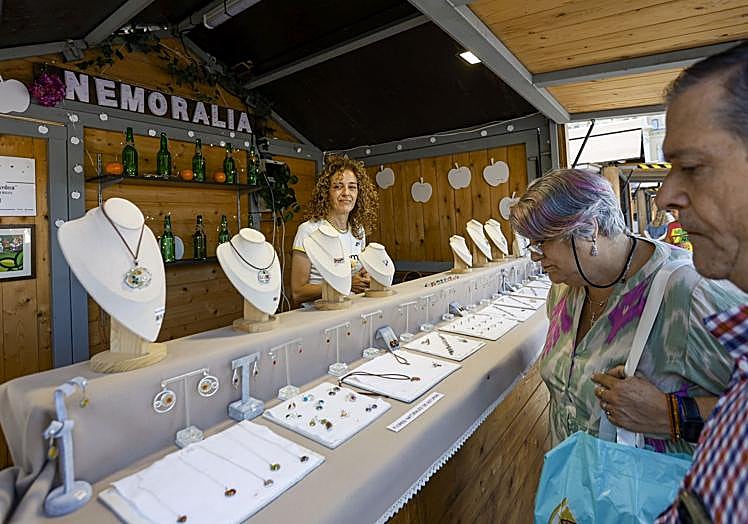 Silvia Blanco, al frente del taller de Nemoralia.