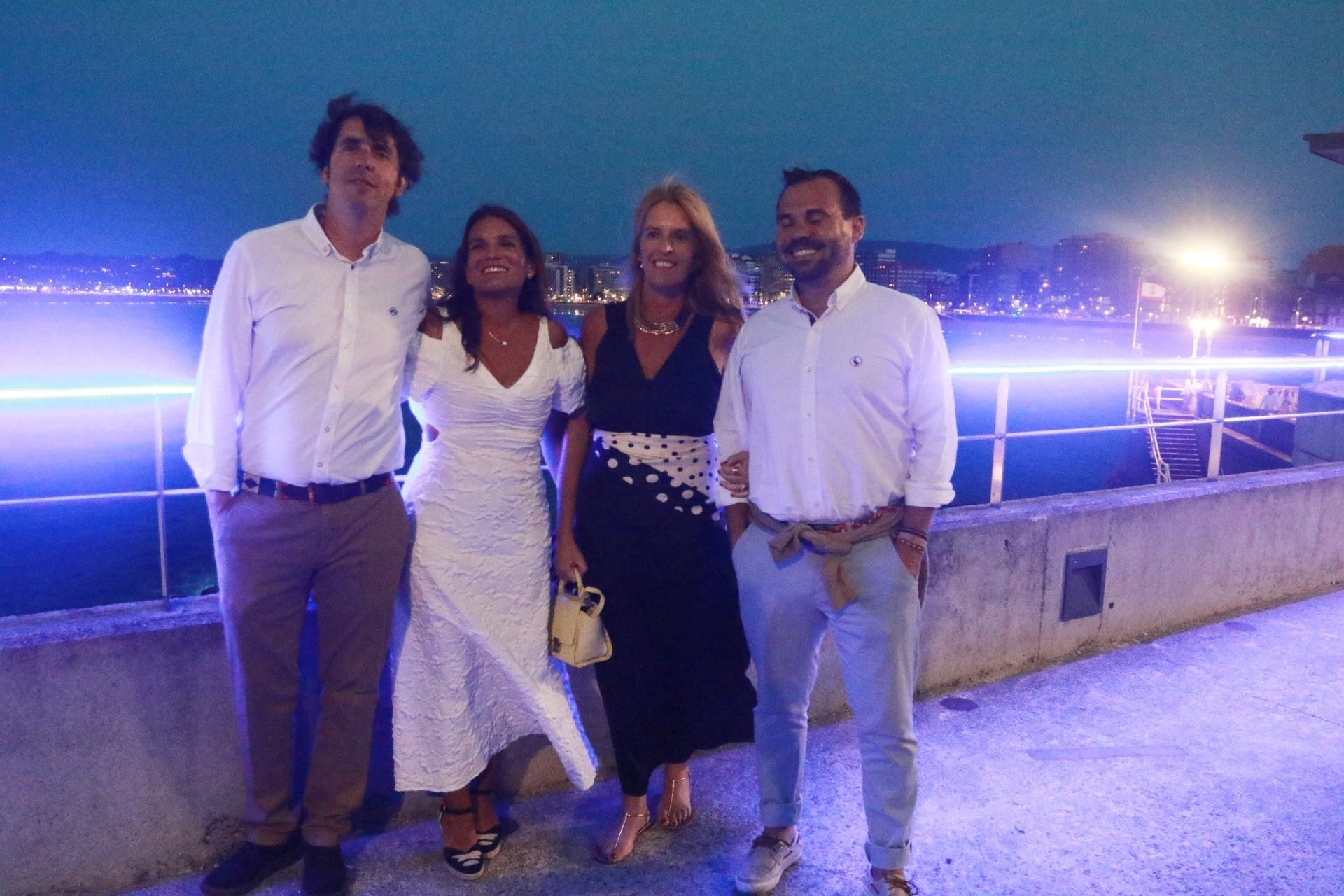 Fotos: Fiesta de la Piscina Sénior en el Club Astur de Regatas de Gijón