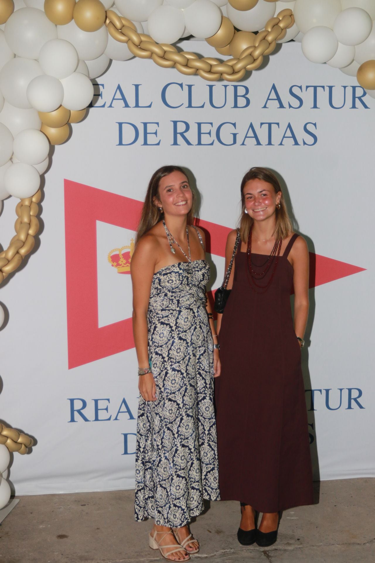 Fotos: Fiesta de la Piscina Junior en el Club Astur de Regatas de Gijón