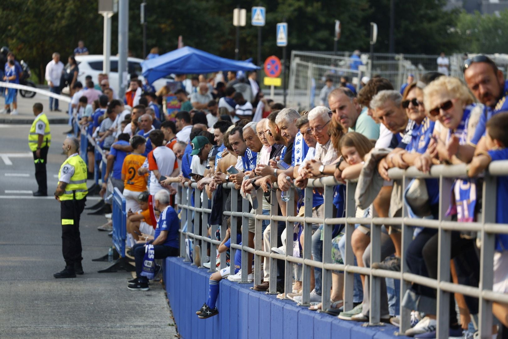 Oviedo, una afición volcada en su regreso a las grandes citas