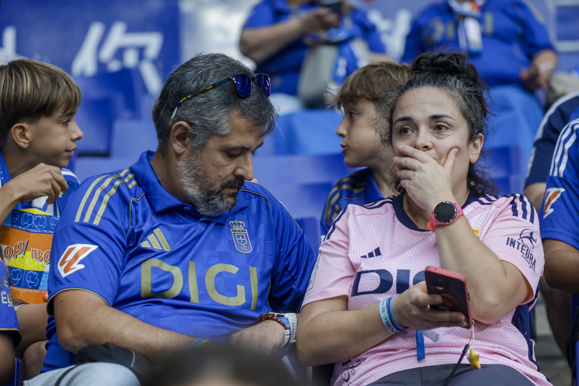¿Estuviste en el Real Oviedo - Real Madrid? ¡Búscate!