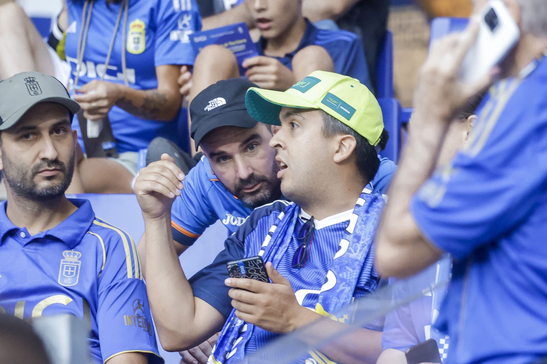 ¿Estuviste en el Real Oviedo - Real Madrid? ¡Búscate!