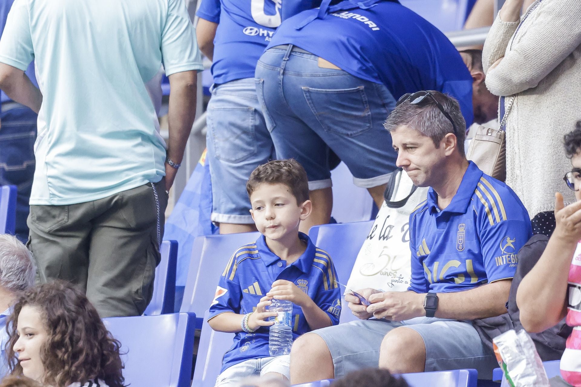 ¿Estuviste en el Real Oviedo - Real Madrid? ¡Búscate!