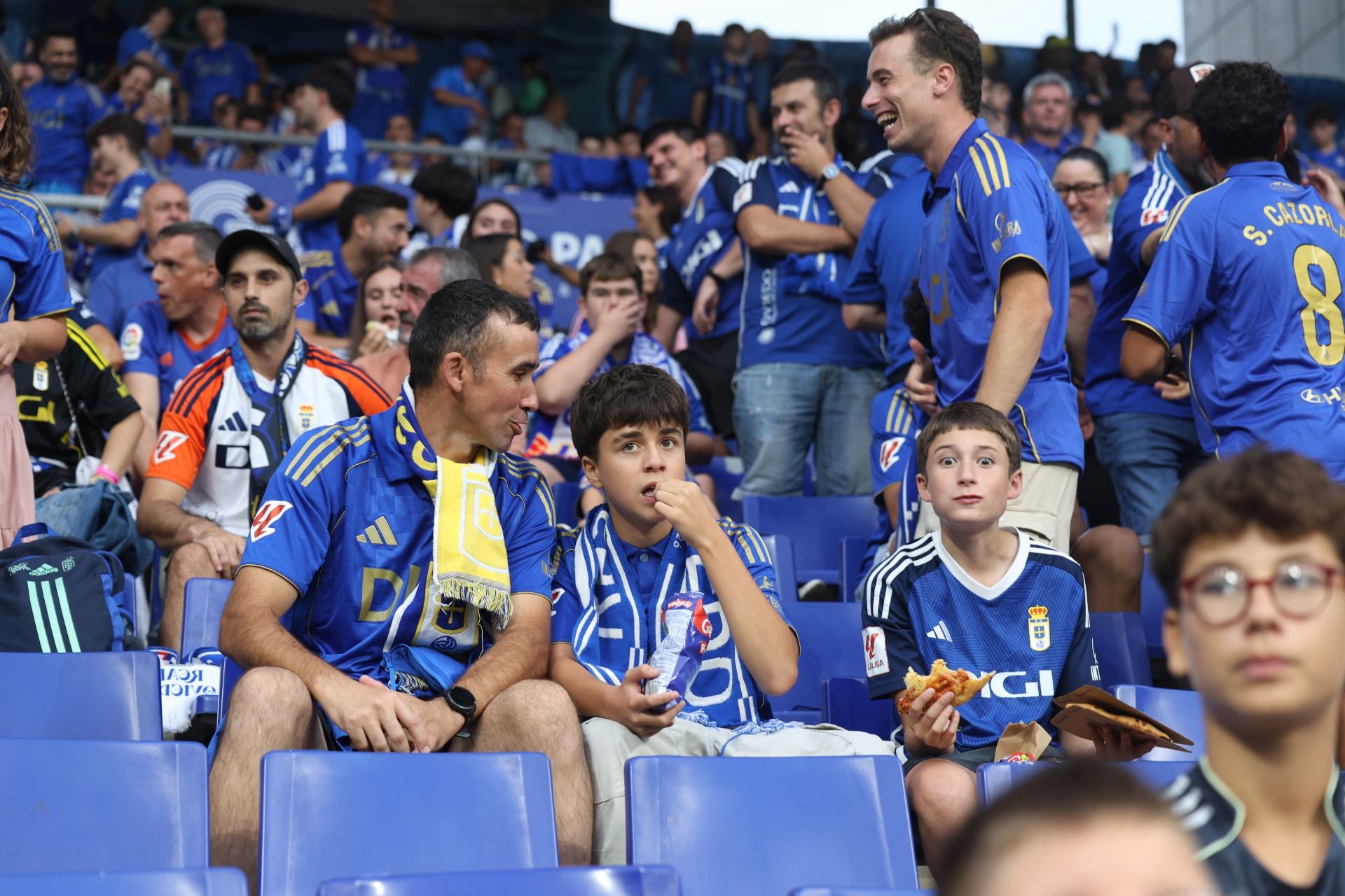 ¿Estuviste en el Real Oviedo - Real Madrid? ¡Búscate!