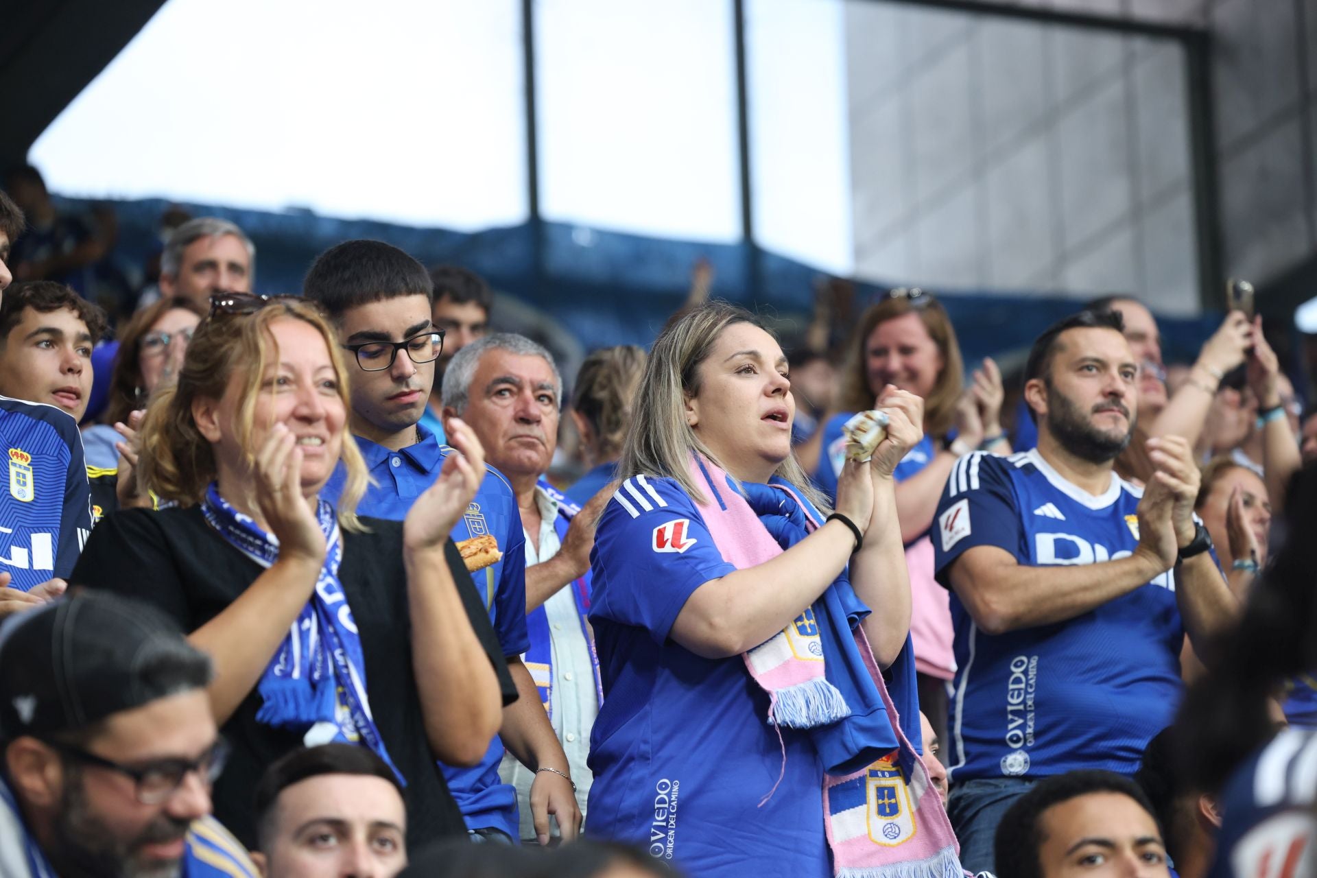 ¿Estuviste en el Real Oviedo - Real Madrid? ¡Búscate!