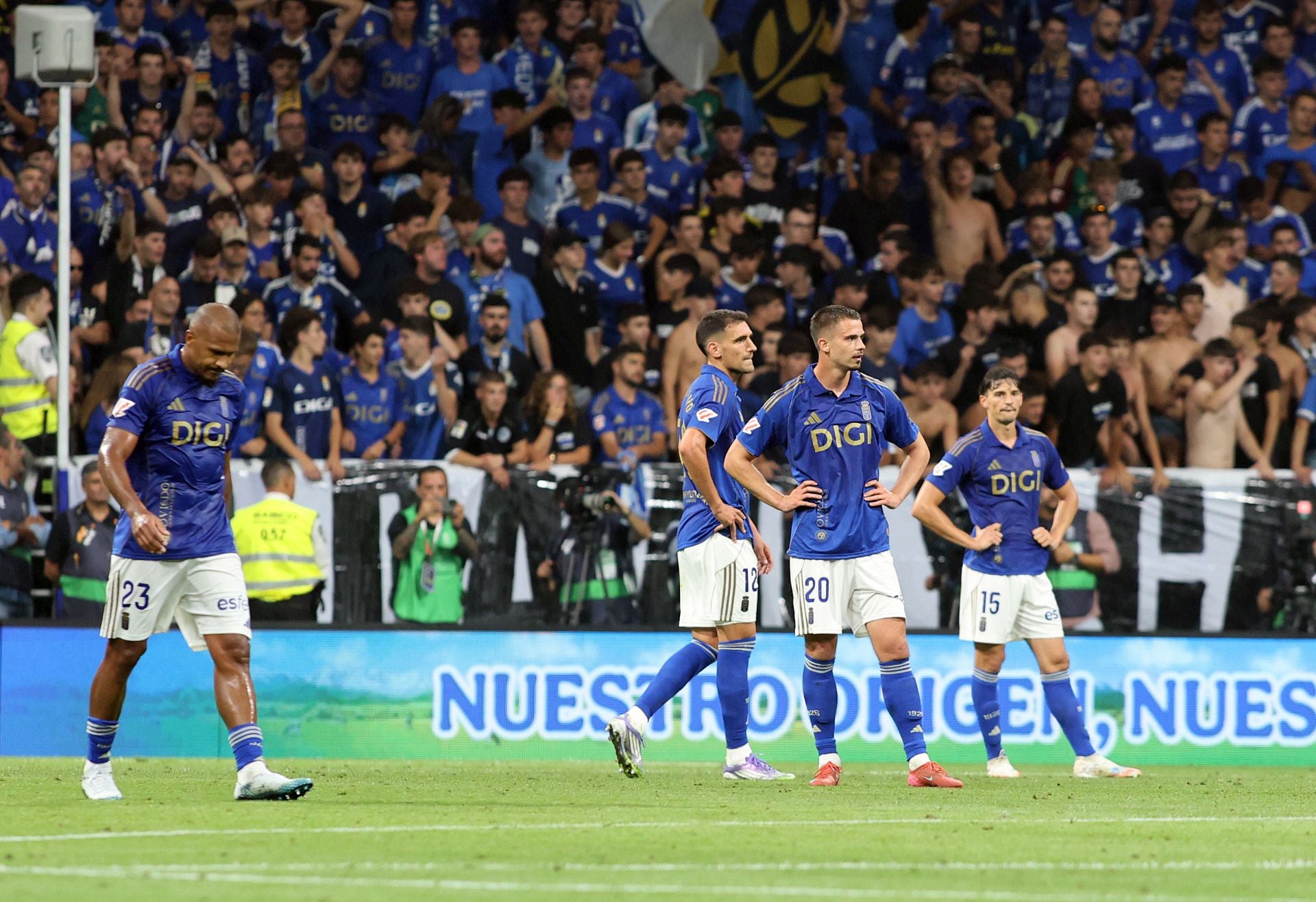 Las mejores jugadas del Real Oviedo - Real Madrid en imágenes