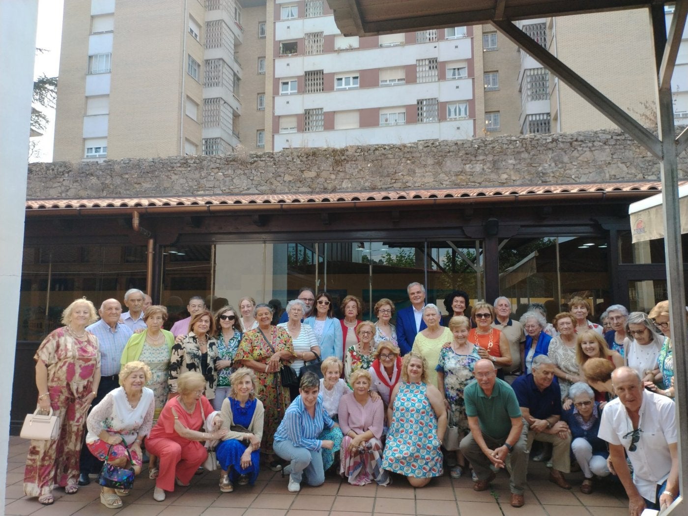 Los participantes en la comida en el Yumay.