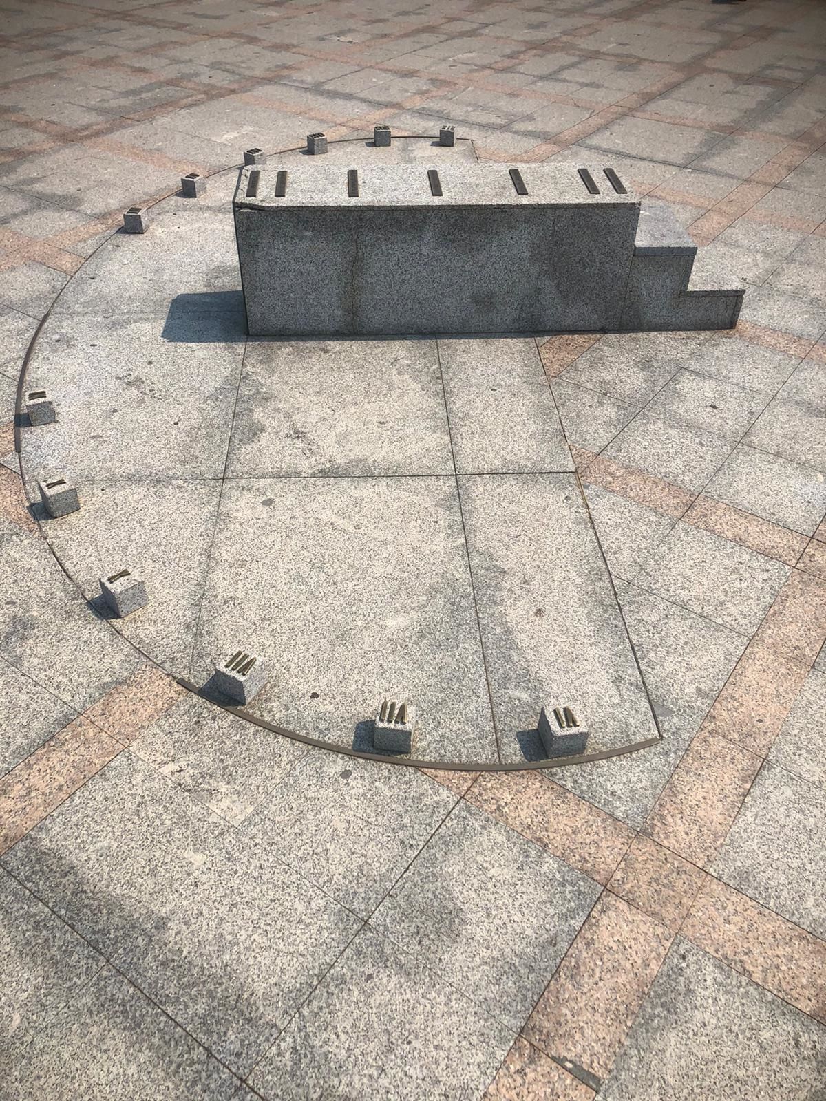 El Rinconín. Otro reloj de sol donde la hora la marca nuestro cuerpo.