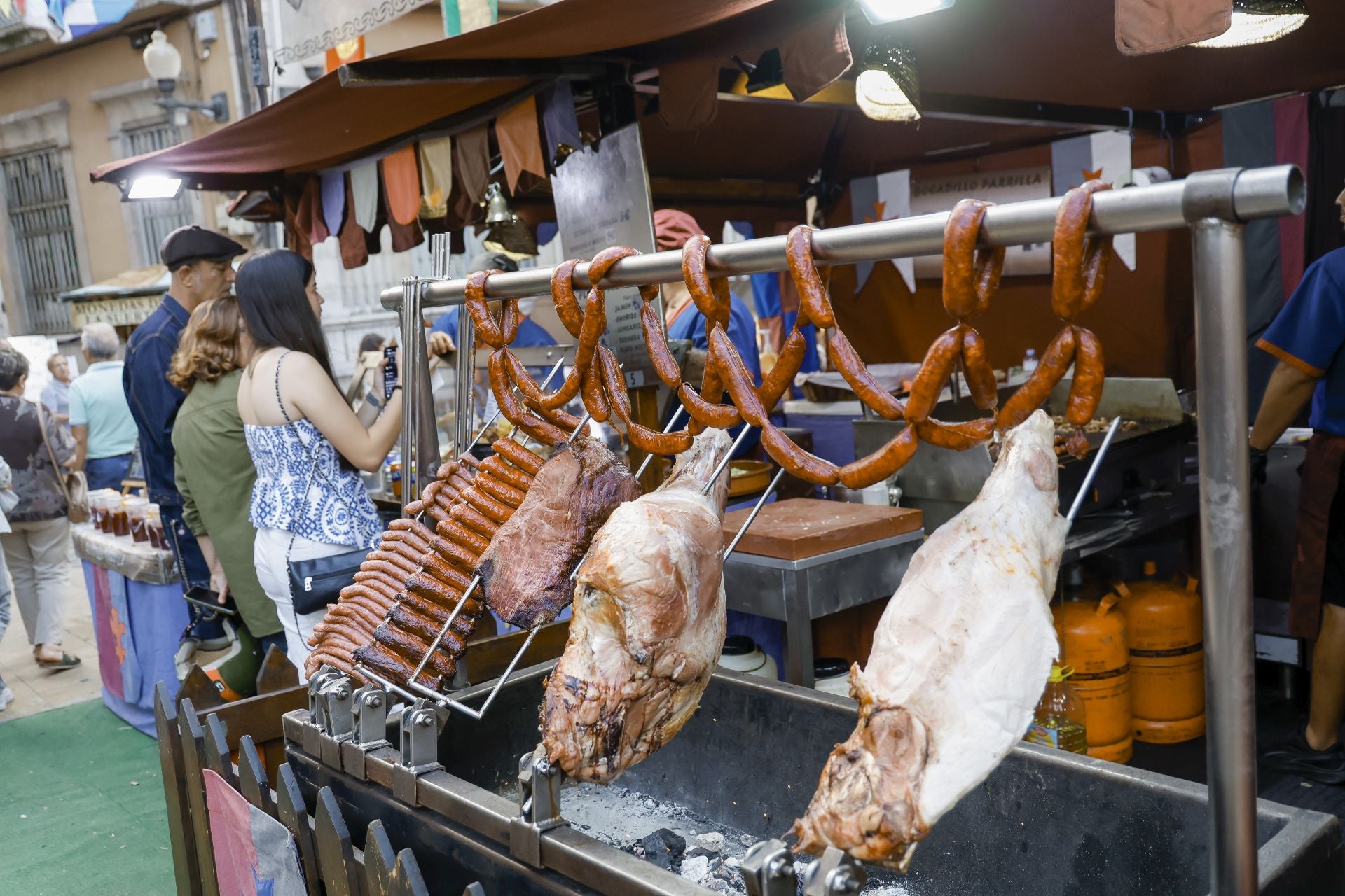 Huecco y el Mercado Medieval arrasan en Avilés