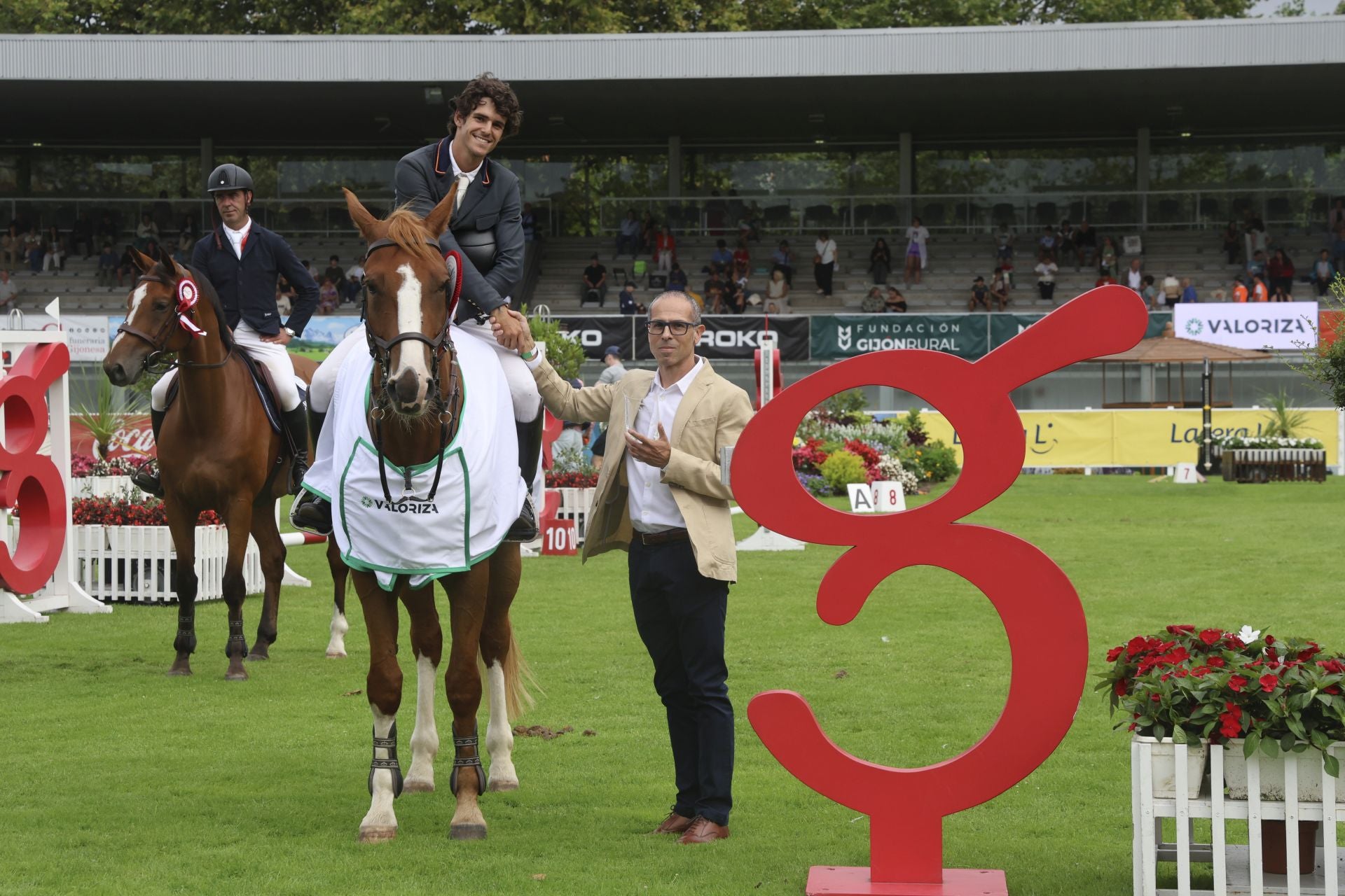 Las fotos que deja el primer día del Hípico en Gijón