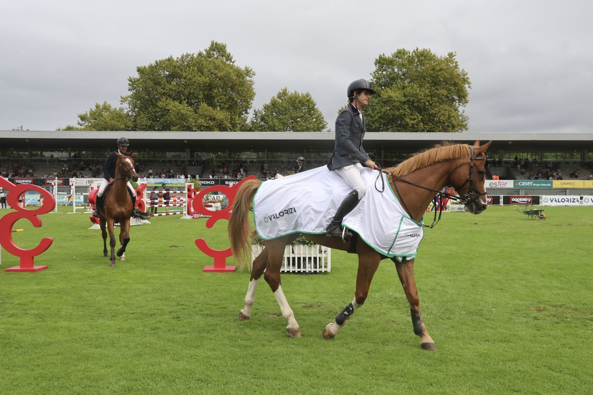 Las fotos que deja el primer día del Hípico en Gijón
