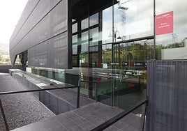 Piscina de La Camocha.