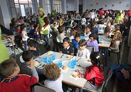 Un comedor en un colegio público de Oviedo.