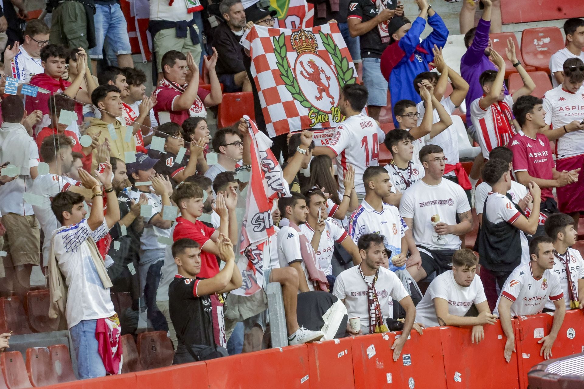 ¿Estuviste en el Sporting de Gijón - Cultural Leonesa? ¡Búscate!