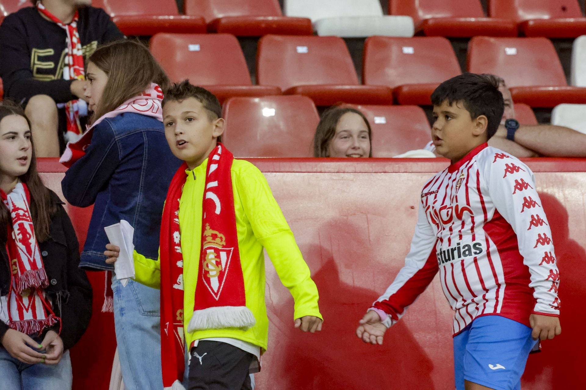 ¿Estuviste en el Sporting de Gijón - Cultural Leonesa? ¡Búscate!