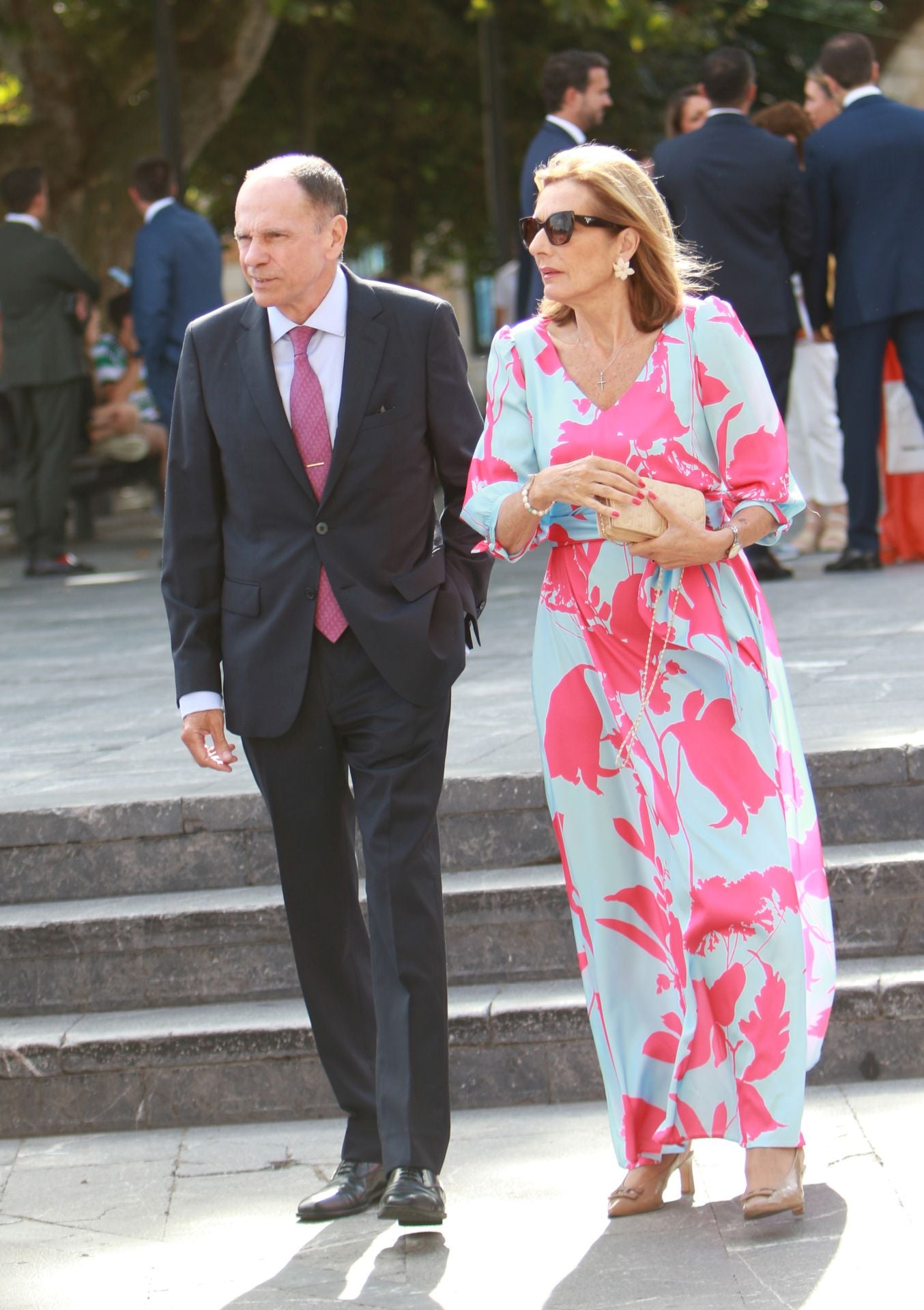 Los invitados a la boda en Gijón de Corín Castro y Javier Barreiro
